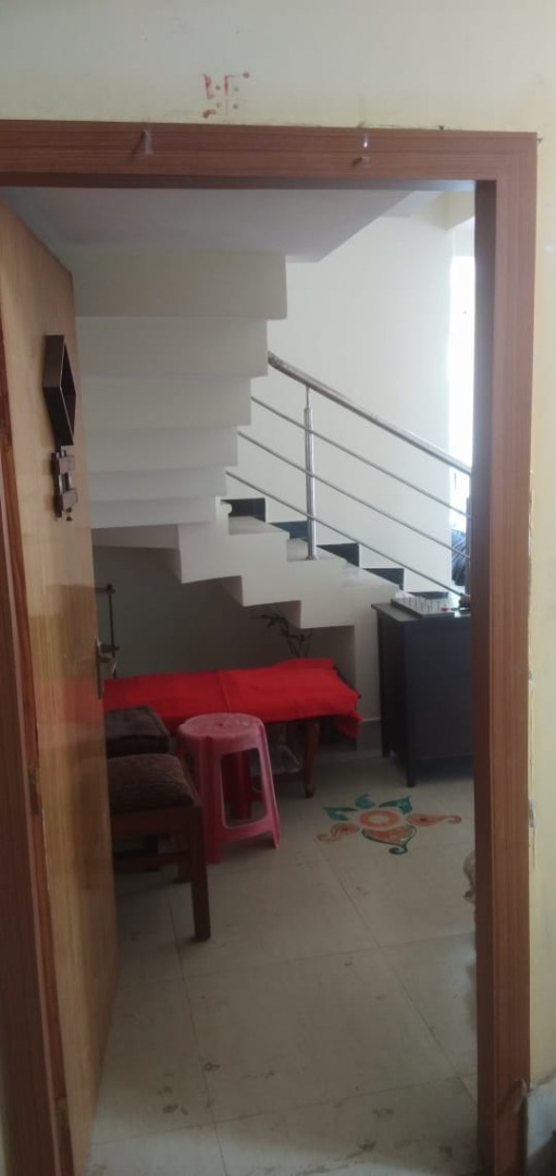 Semi Furnished 3bhk Duplex in New Sarania, Guwahati, Assam, India for Rent